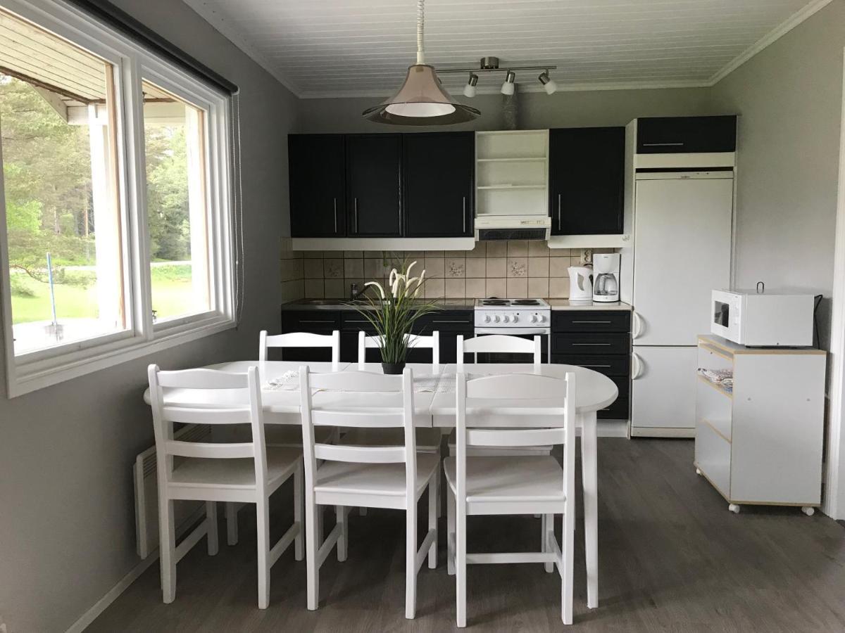 Kastelholms Gaesthem Bed & Breakfast Sund Bagian luar foto