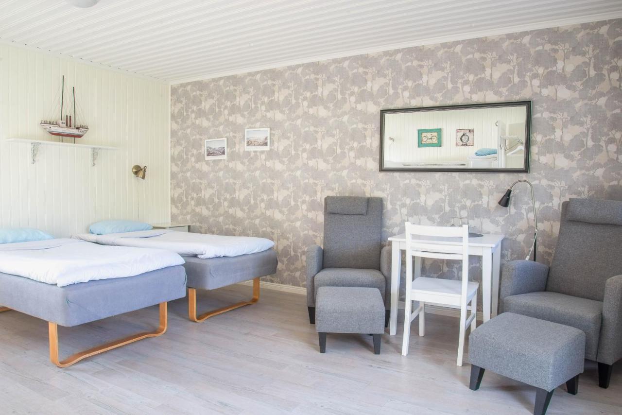 Kastelholms Gaesthem Bed & Breakfast Sund Bagian luar foto