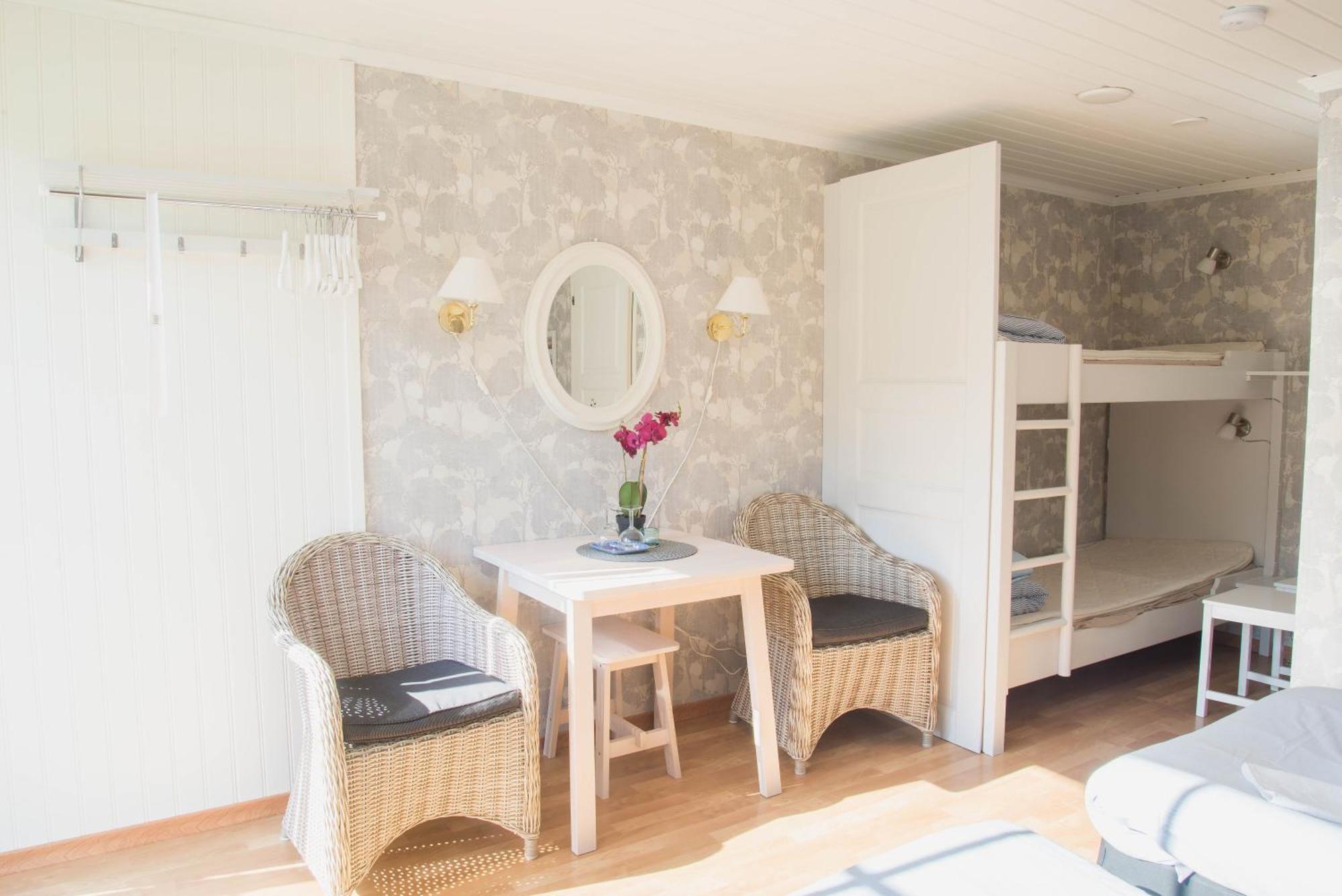 Kastelholms Gaesthem Bed & Breakfast Sund Bagian luar foto